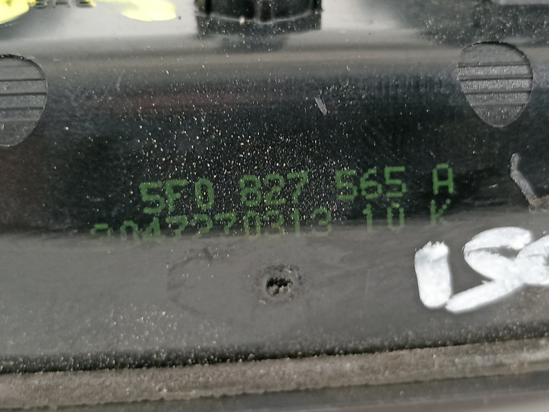 Recambio de maneta exterior porton para seat leon (5f1) fr referencia OEM IAM 5F0827565A  