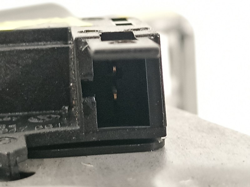 Recambio de palanca freno de mano para seat arona xperience referencia OEM IAM 6F0711301Q  