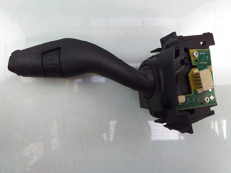 Recambio de mando limpia para ford focus lim. (cb8) trend referencia OEM IAM F1FT17A553BA  