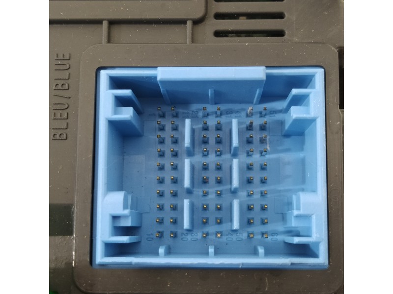 Recambio de caja reles / fusibles para peugeot 2008 (--.2013) allure referencia OEM IAM 9807532080  