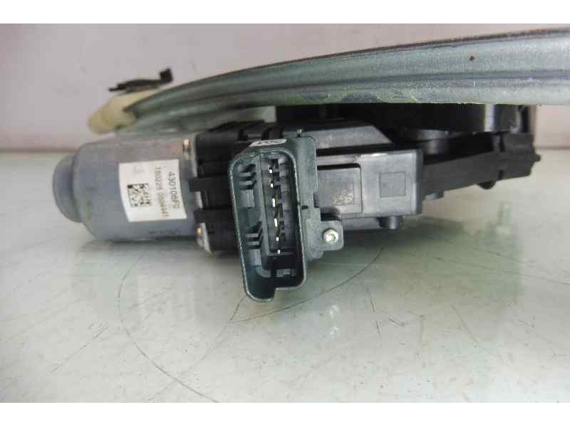 Recambio de elevalunas trasero derecho para renault megane iv berlina 5p intens referencia OEM IAM C49019101 402779C 