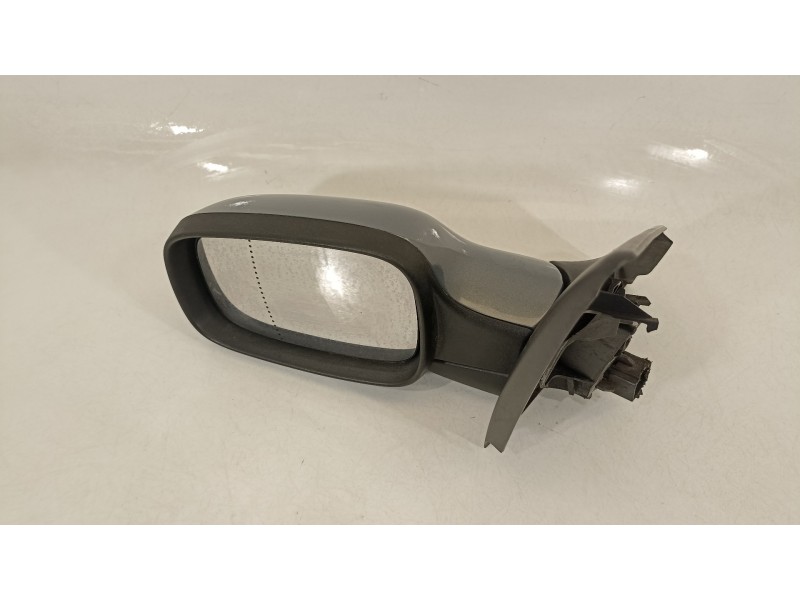 Recambio de retrovisor izquierdo para renault megane ii classic berlina confort authentique referencia OEM IAM 8200219925  