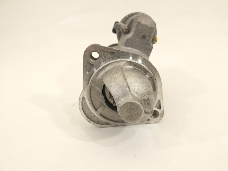 Recambio de motor arranque para hyundai kona essence 2wd referencia OEM IAM 3610004270  