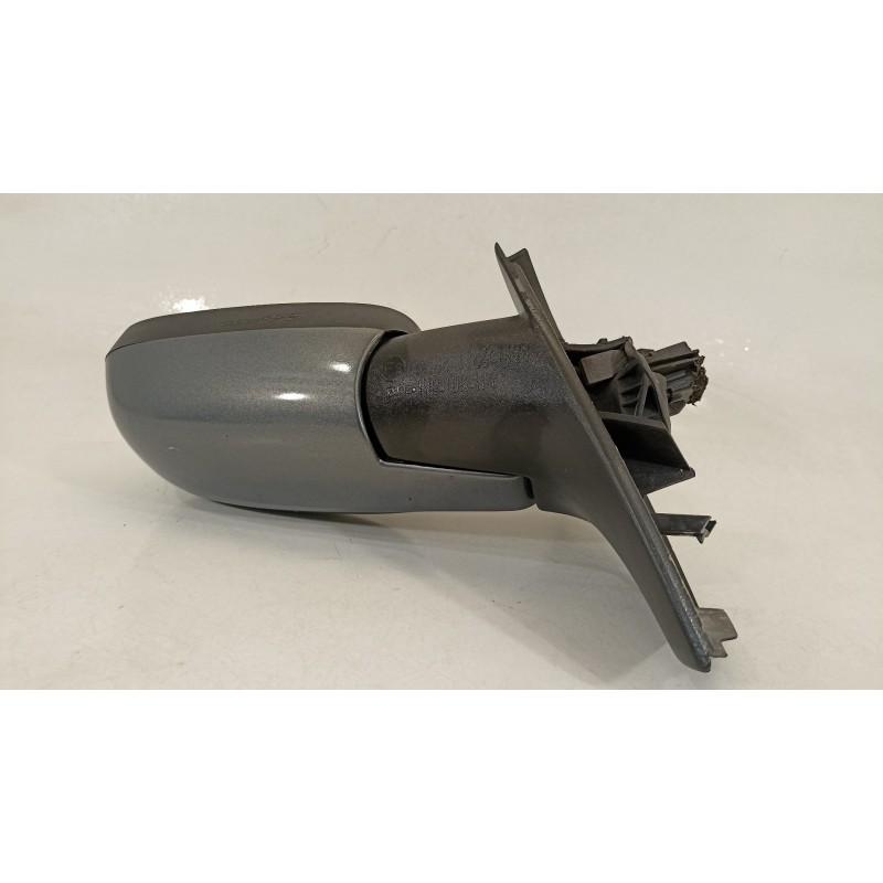 Recambio de retrovisor izquierdo para renault megane ii classic berlina confort authentique referencia OEM IAM 8200219925  