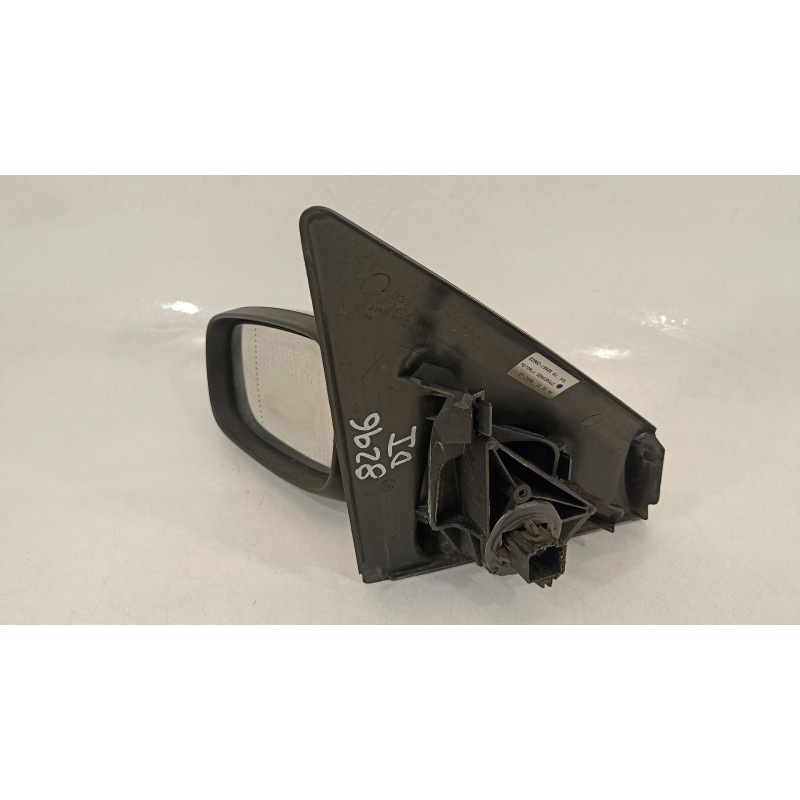 Recambio de retrovisor izquierdo para renault megane ii classic berlina confort authentique referencia OEM IAM 8200219925  