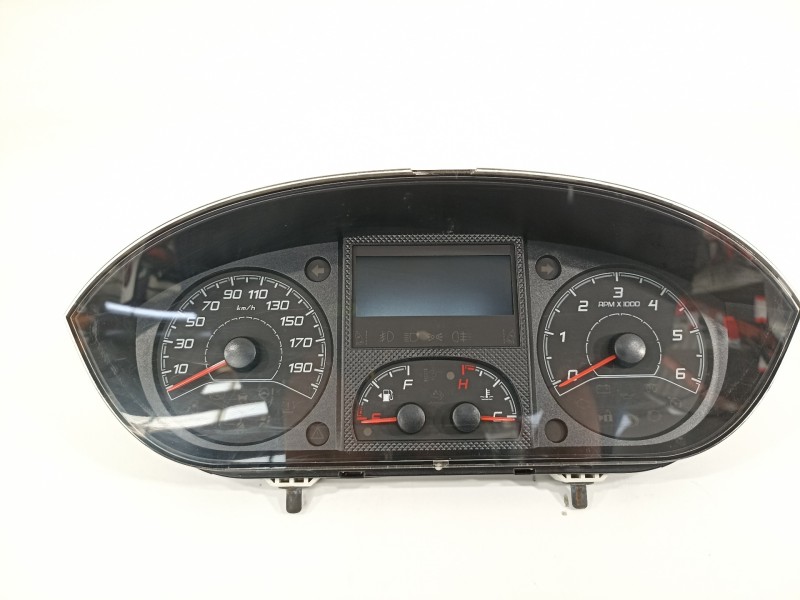 Recambio de cuadro instrumentos para citroën jumper kombi 30 l1h1 live e-hdi 130 referencia OEM IAM 1387182080  