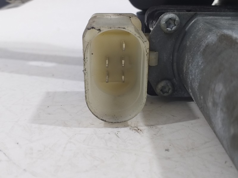 Recambio de elevalunas trasero izquierdo para bmw serie 3 touring (f31) 320d referencia OEM IAM 7351049  