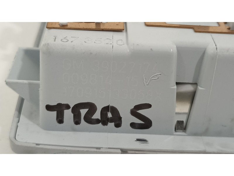 Recambio de luz interior para opel crossland x excellence referencia OEM IAM 39027174  