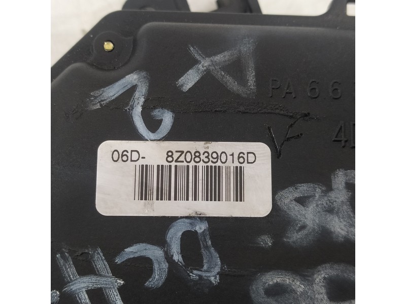 Recambio de cerradura puerta trasera derecha para audi a2 (8z) 1.4 tdi (55kw) referencia OEM IAM 8Z0839016D  