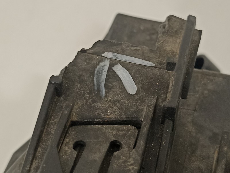 Recambio de faro izquierdo para bmw serie 3 compact (e46) 320td referencia OEM IAM 6901969 0301187201 