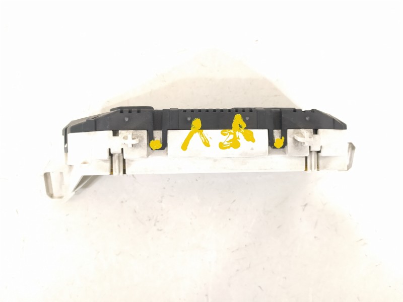 Recambio de pantalla multifuncion para citroën c4 berlina collection referencia OEM IAM 9662226080  