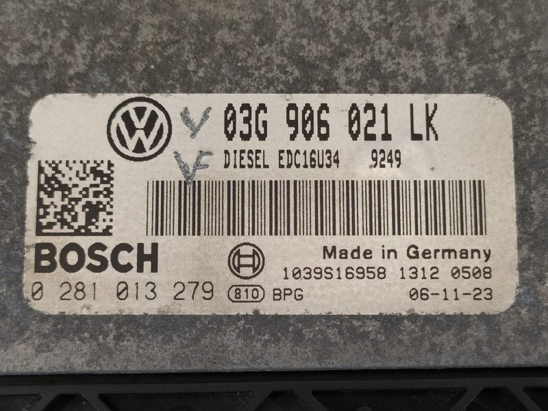 Recambio de centralita motor uce para seat leon (1p1) comfort limited referencia OEM IAM 03G906021LK 0281013279 