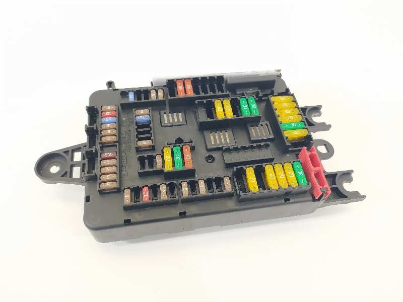 Recambio de caja reles / fusibles para bmw serie 3 touring (f31) 320d referencia OEM IAM 61149337880 30042015 19446000001