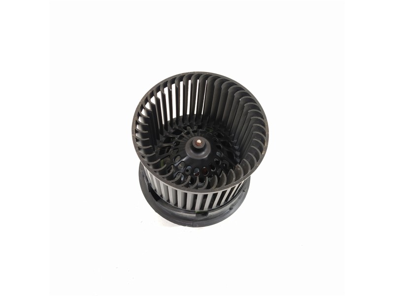Recambio de ventilador calefaccion para peugeot 2008 (--.2013) allure referencia OEM IAM T1013140A  