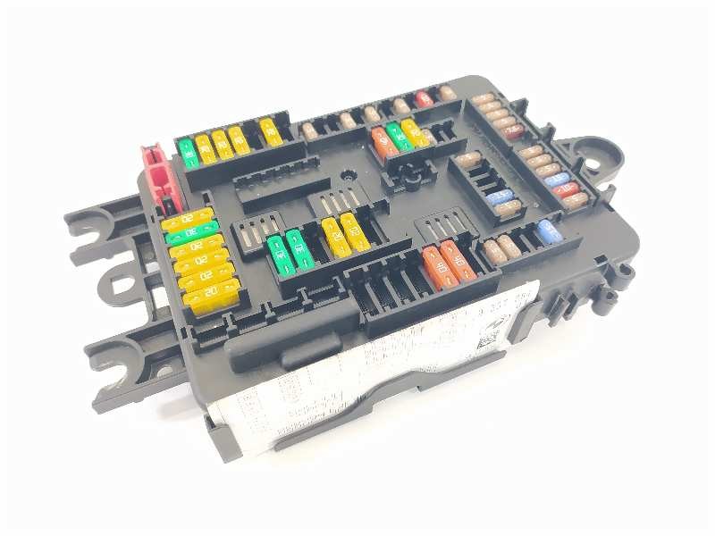 Recambio de caja reles / fusibles para bmw serie 3 touring (f31) 320d referencia OEM IAM 61149337880 30042015 19446000001