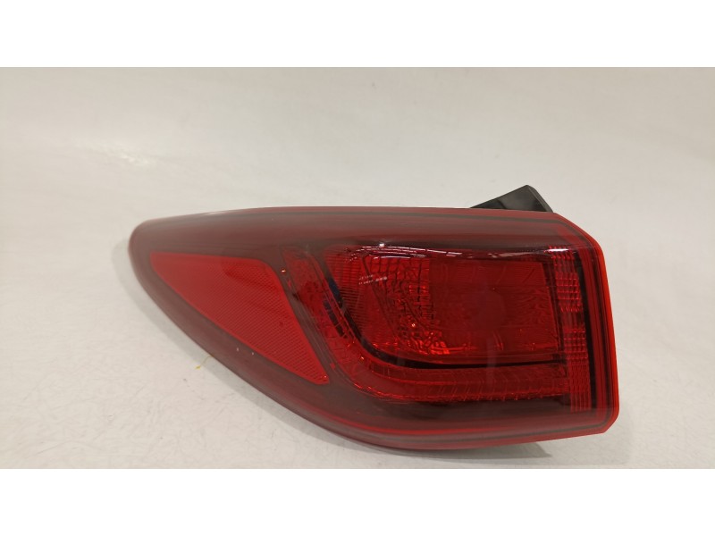 Recambio de piloto trasero izquierdo para hyundai kona essence 2wd referencia OEM IAM 92401J9000  