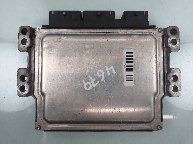 Recambio de centralita motor uce para renault clio iii business referencia OEM IAM 237101989R 237101990R 