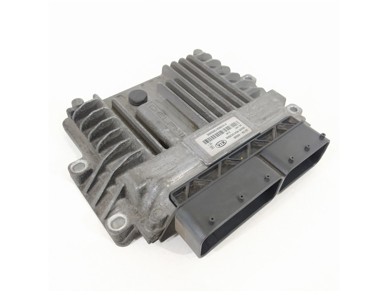 Recambio de centralita motor uce para kia carnival 2.9 crdi vgt active referencia OEM IAM 391044X930 28128346 