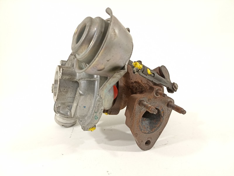 Recambio de turbocompresor para renault kangoo furgón compact professional referencia OEM IAM 82011643719263R 144116213R GT1241J