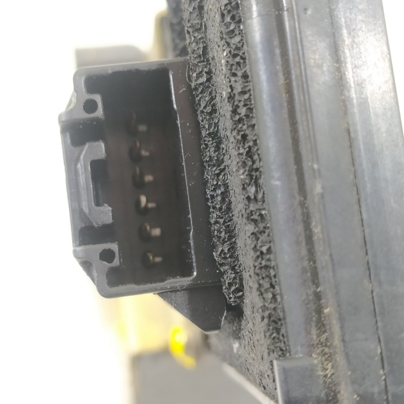 Recambio de cerradura puerta delantera izquierda para mazda 2 berlina (dy) 1.4 active+ (59kw) referencia OEM IAM P3M71A264A27DG 