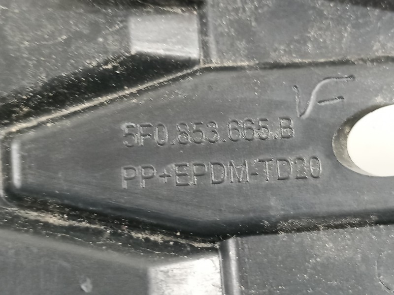 Recambio de rejilla paragolpes izquierda para seat leon (5f1) fr referencia OEM IAM 5F0853665B  