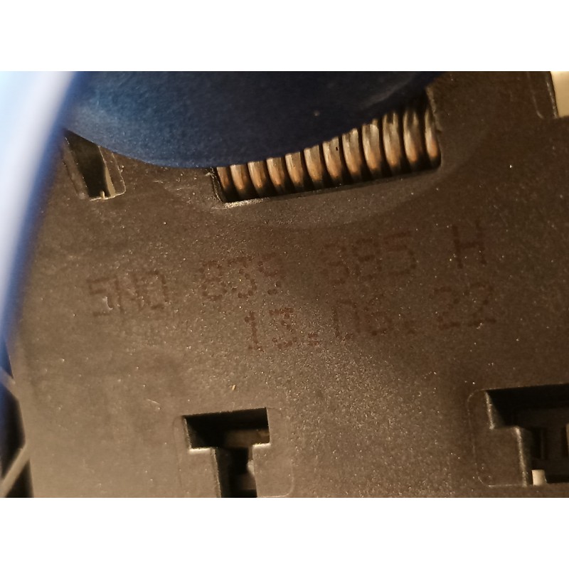 Recambio de maneta exterior delantera derecha para seat arona xperience referencia OEM IAM 5N0839885H  