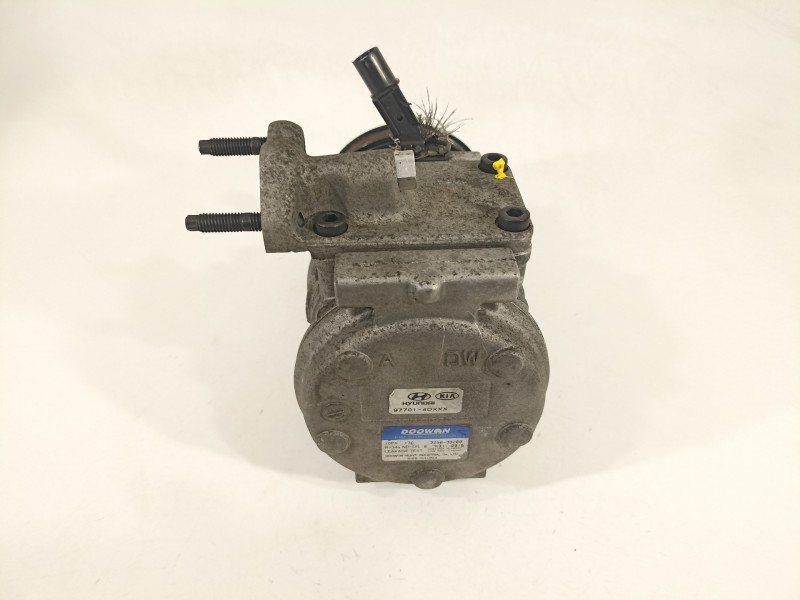 Recambio de compresor aire acondicionado para kia carnival 2.9 crdi vgt active referencia OEM IAM 977014DXXX 325033200 