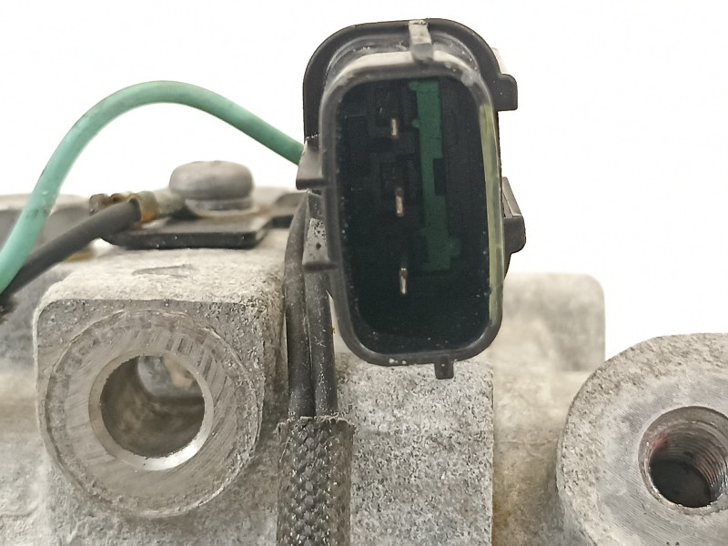 Recambio de compresor aire acondicionado para hyundai kona essence 2wd referencia OEM IAM DVE13N  