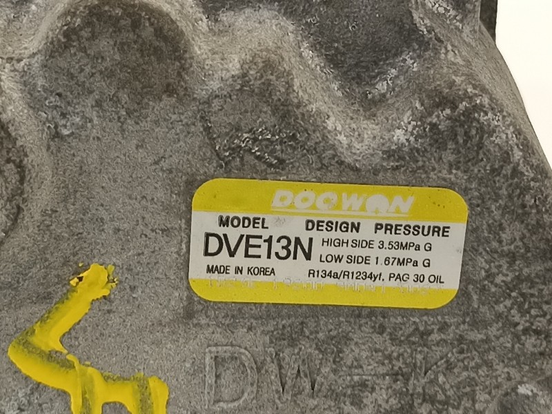 Recambio de compresor aire acondicionado para hyundai kona essence 2wd referencia OEM IAM DVE13N  