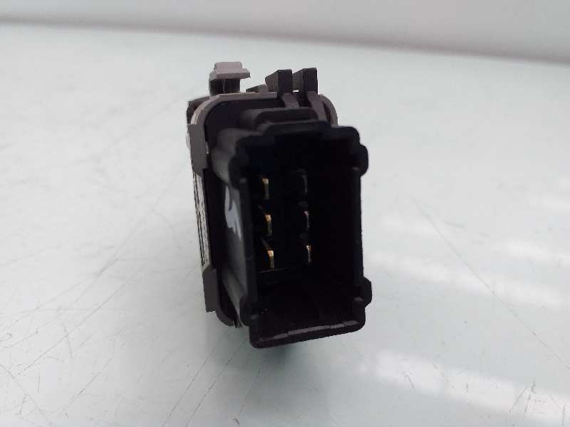 Recambio de mando elevalunas delantero derecho para renault clio iii business referencia OEM IAM 214936B  