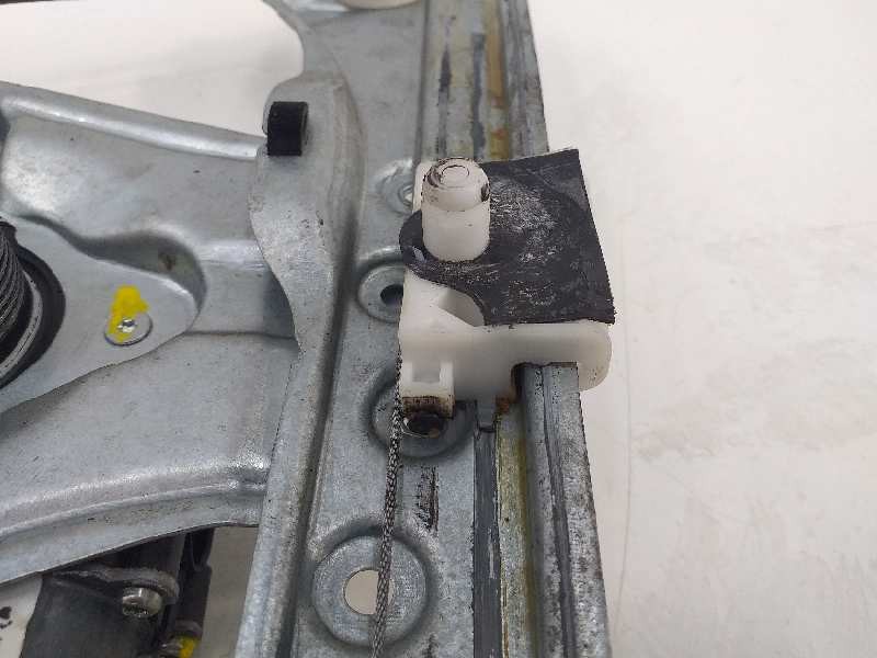 Recambio de elevalunas delantero derecho para renault clio iii business referencia OEM IAM 8200291147  