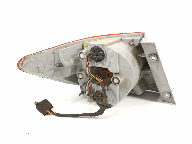 Recambio de piloto trasero derecho para chevrolet epica lt referencia OEM IAM 96644872  