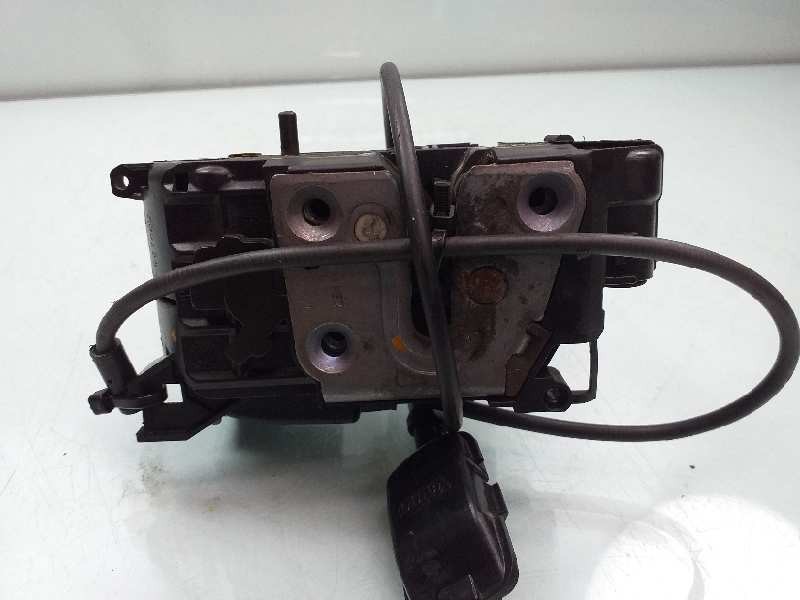 Recambio de cerradura puerta trasera derecha para renault clio iii business referencia OEM IAM 8200300129F  