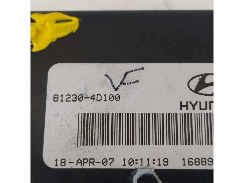 Recambio de cerradura maletero / porton para kia carnival 2.9 crdi vgt active referencia OEM IAM 812304D100  