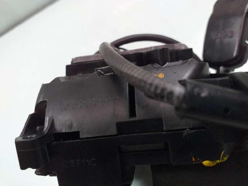 Recambio de cerradura puerta trasera derecha para renault clio iii business referencia OEM IAM 8200300129F  