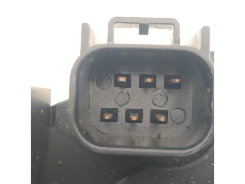 Recambio de cerradura maletero / porton para kia carnival 2.9 crdi vgt active referencia OEM IAM 812304D100  