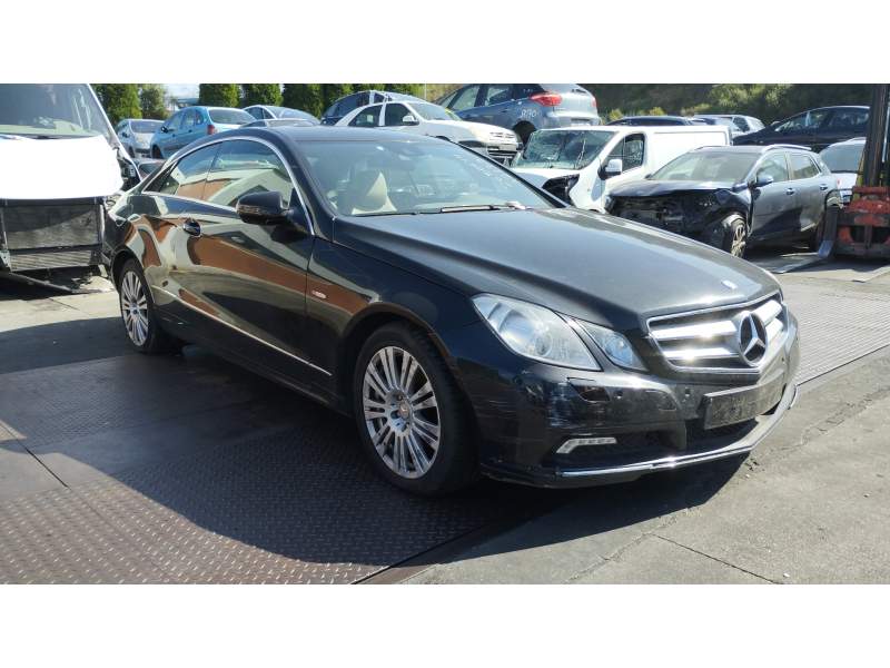 mercedes-benz clase clk (w207) coupe del año 2010