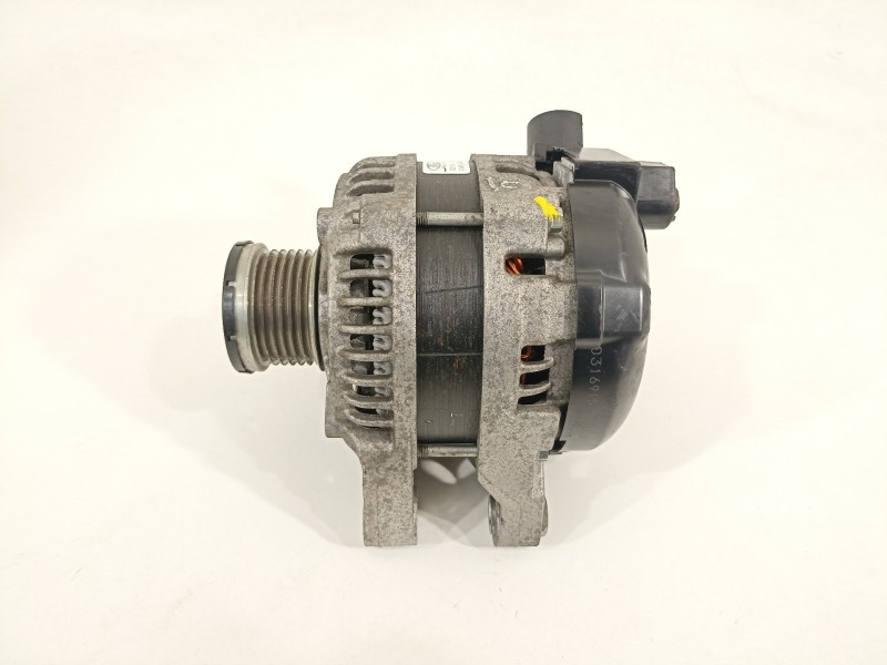 Recambio de alternador para ford focus lim. ambiente referencia OEM IAM CV6T10300FA  