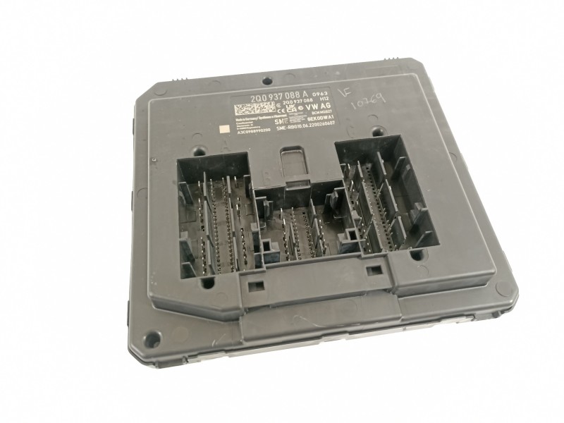 Recambio de modulo electronico para seat arona xperience referencia OEM IAM 2Q0937088A  