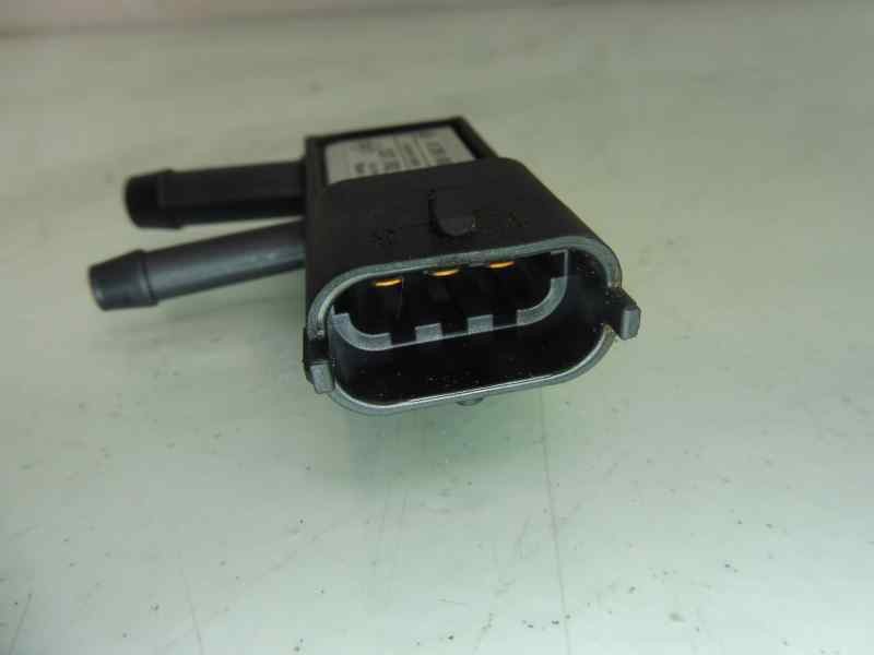 Recambio de valvula aire adicional para renault kangoo profesional referencia OEM IAM 0281006252 227702184R 140424T1659F