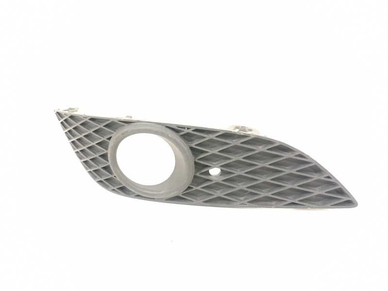 Recambio de rejilla paragolpes derecha para opel astra h ber. cosmo referencia OEM IAM 13225765  