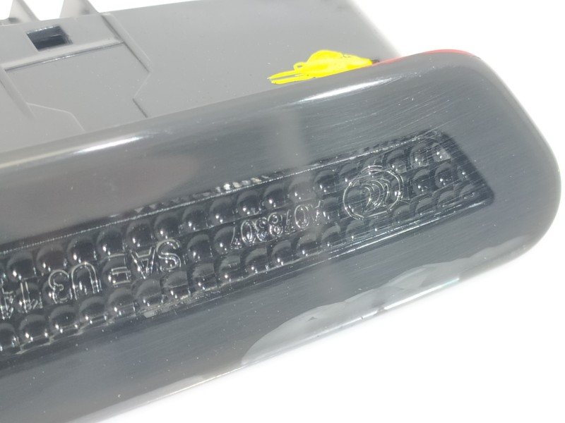 Recambio de luz central de freno para opel insignia berlina excellence referencia OEM IAM 22756339  