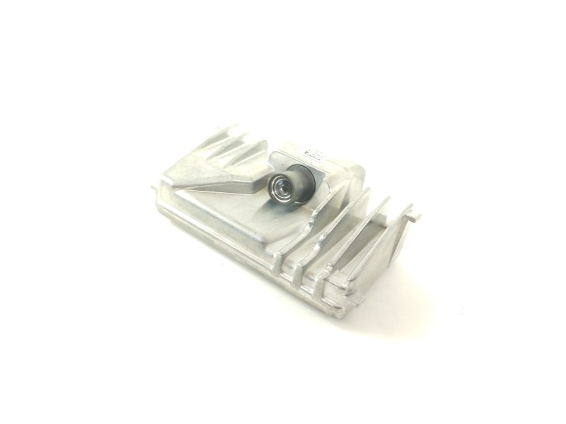 Recambio de camara para kia stonic (ybcuv) drive referencia OEM IAM 99211H8000  