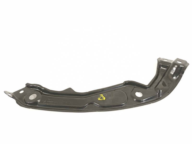 Recambio de travesaño superior para seat arona xperience referencia OEM IAM 6F9805932  