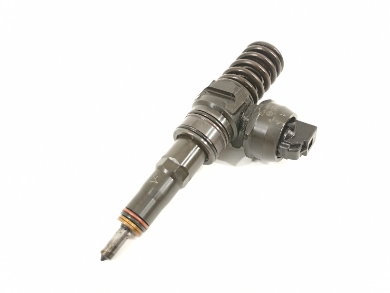 Recambio de inyector para skoda suberb (3t4) ambition referencia OEM IAM 038130080AX 0986441517 