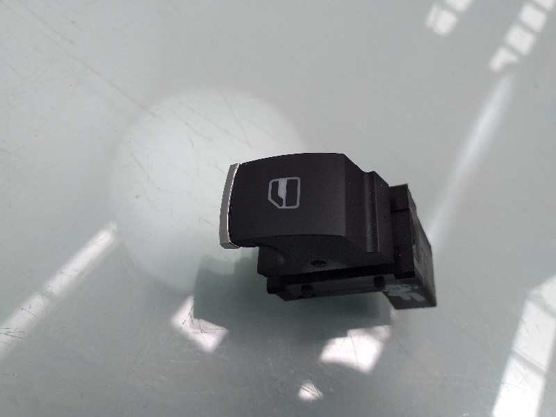 Recambio de mando elevalunas trasero izquierdo para volkswagen passat variant (365) highline bluemotion referencia OEM IAM 5K095