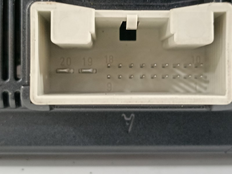 Recambio de mando climatizador para volkswagen golf vi (5k1) sport referencia OEM IAM 5K0907044BS  