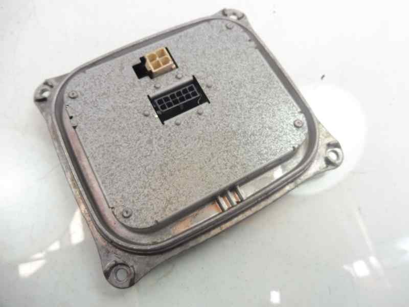 Recambio de centralita faros xenon para peugeot 308 sw allure referencia OEM IAM 130732940300  
