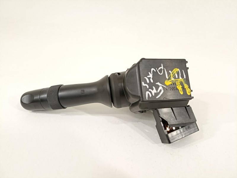 Recambio de mando limpia para toyota auris luna referencia OEM IAM 8465202410 02410 