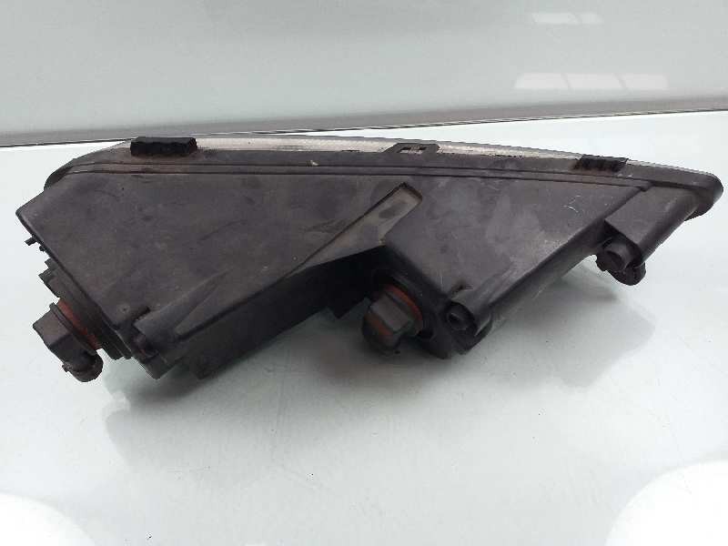 Recambio de faro antiniebla izquierdo para volkswagen passat variant (365) highline bluemotion referencia OEM IAM   